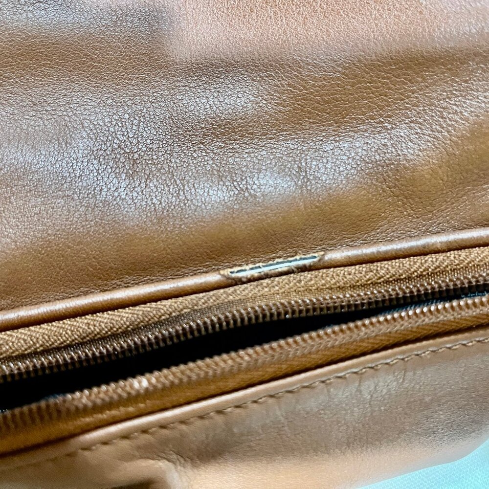 1990 Vintage Coach Leather Dop kit or Cosmetic Traveler -GUC - Picture 9 of 9